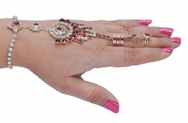 goldpolish maron and white diamond hand ring bracelet-1457