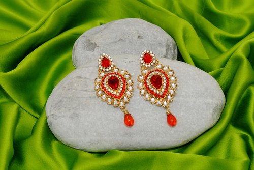 Goldpolish red and white earring-2380