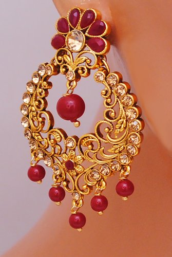 Goldpolish ruby red earring-2713
