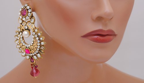 Goldpolish fusicha pink and white earring-2232