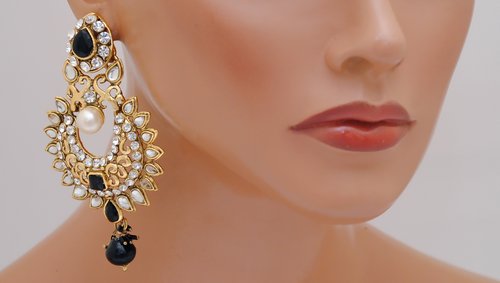 Goldpolish black and white earring-2233
