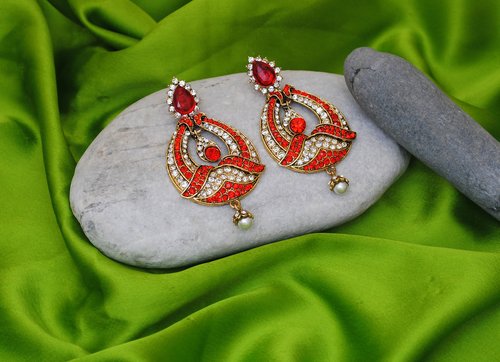 Goldpolish red and white earring-2238