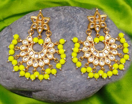 Goldpolish lemon yellow and white kundan earring with tikka-1212
