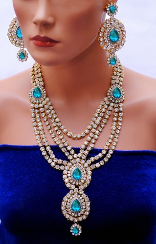 Goldpolish Turquoise blue and white kundan set-2014
