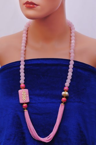 Beautiful pink and white pearl chain-1011