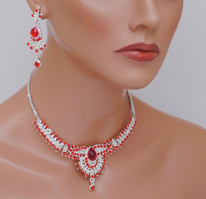 Silverpolish red and white diamond set-1095