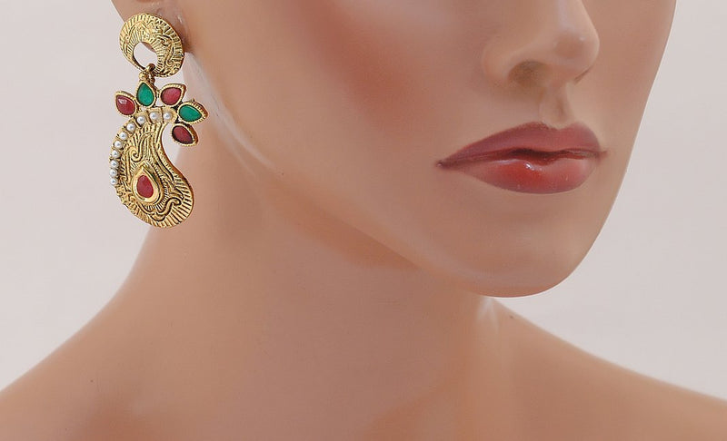 Goldpolish maroon, green leaf style earring-2279