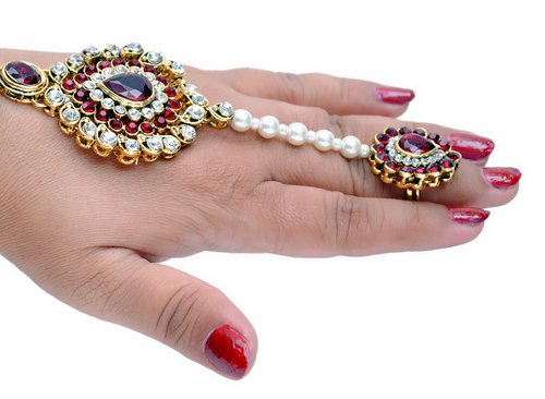 Goldpolish maroon and white kundan hand ring bracelet-1440