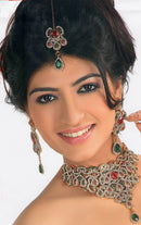 Beautiful fusicha pink, green and white diamond set