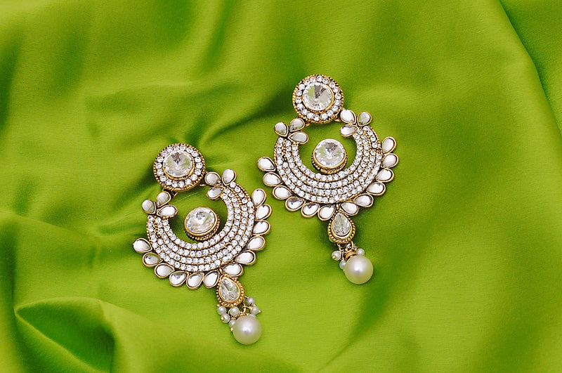 Goldpolish white diamond earring-92