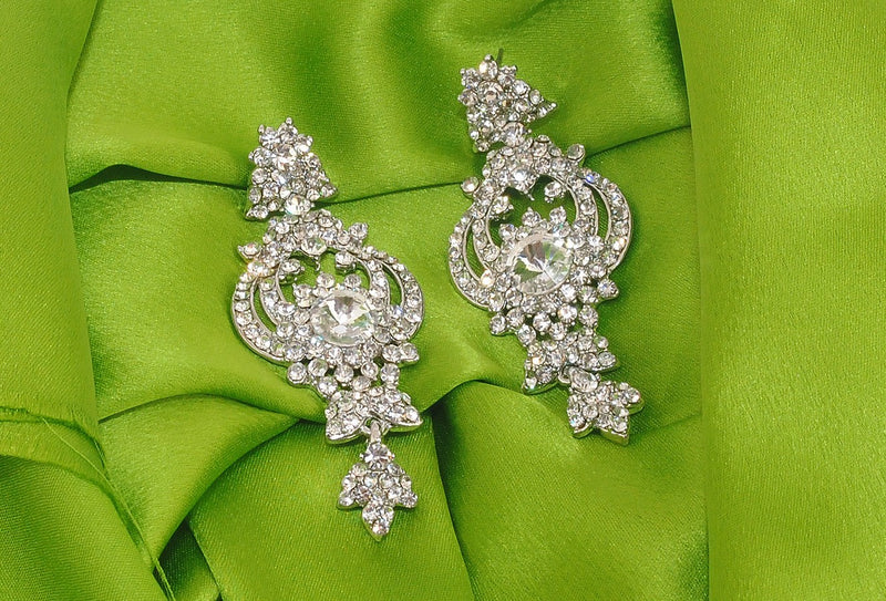 Silverpolish white diamond earring-104
