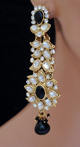 Goldpolish black and white earring-2459