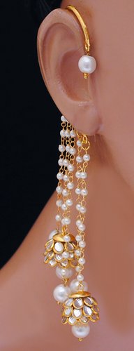 Goldpolish white earring-2624