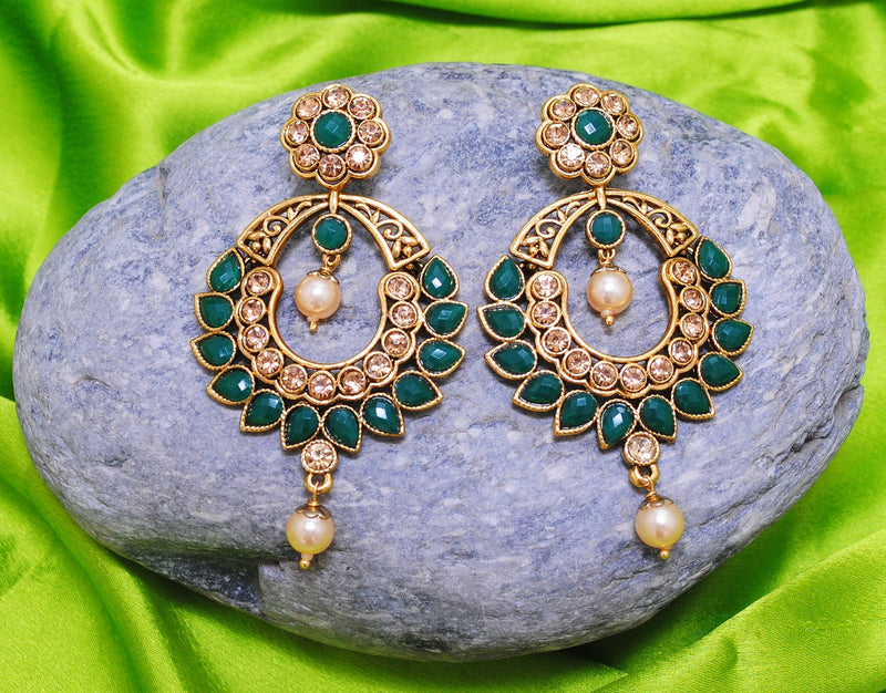 Godlpolish emerald green earring-2710