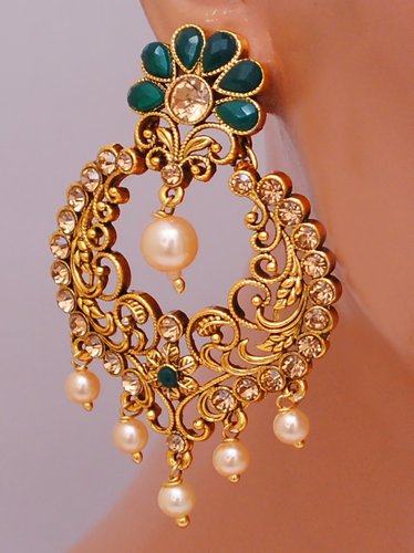 Goldpolish emerald green earring-2714