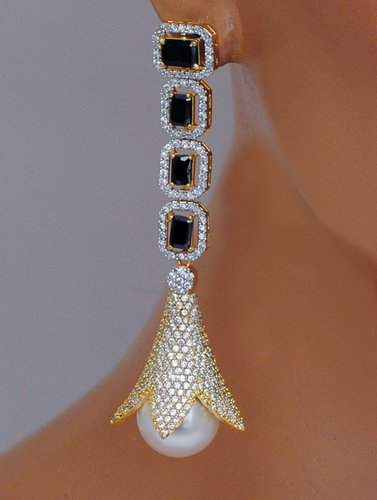 Goldpolish black and white diamond earring-2780