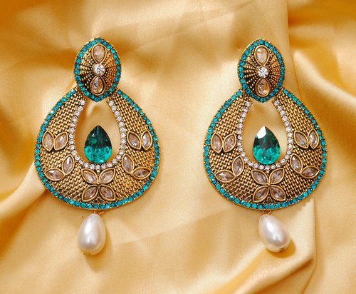 Goldpolish turquoise green and white earring-2782