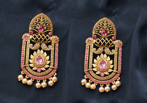 Goldpolish Pink Earring-2825