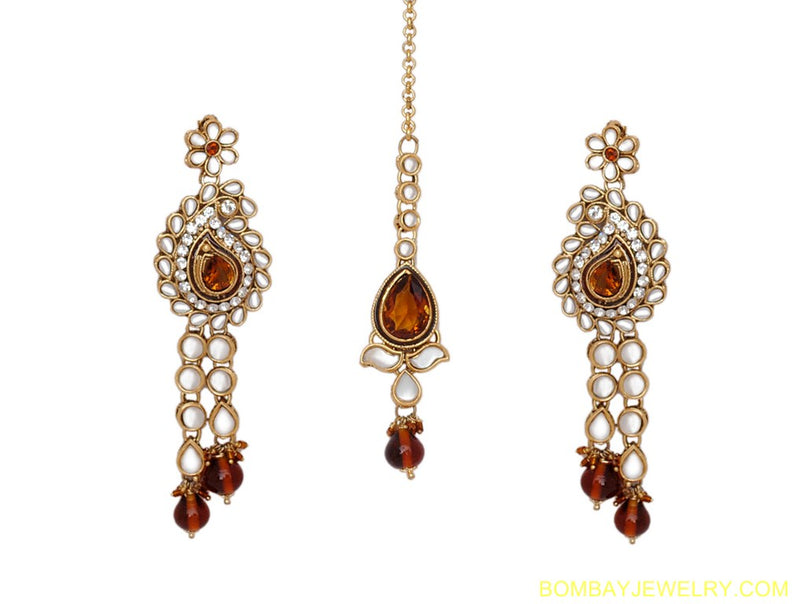 goldplated brown and white kundane arring, tikka