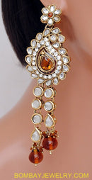 goldplated brown and white kundane arring, tikka