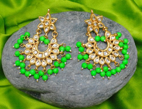 Goldpolish neon green and white kundan earring with tikka-1210