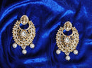 Goldpolish white earring with tikka -1224