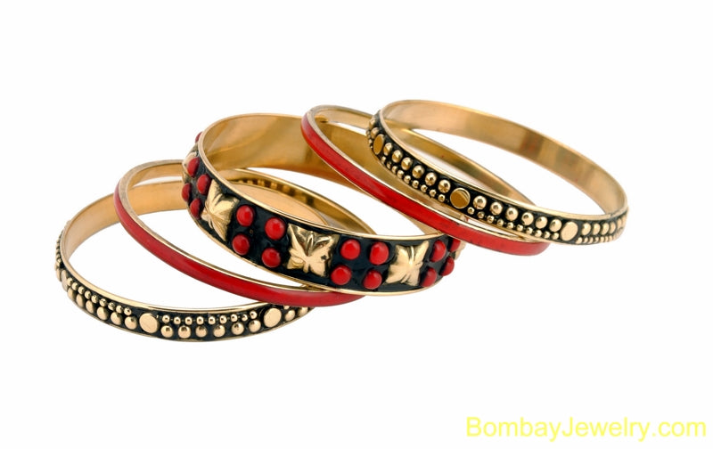 RED AND BLACK BANGLE WITH GOLDEN STUDDED