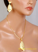 goldplated pendent set with ring