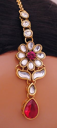 Goldpolish fusicha pink and white kundan set-2017