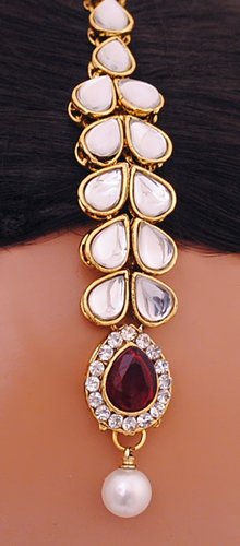 Goldpolish maroon and white kundan set-2022