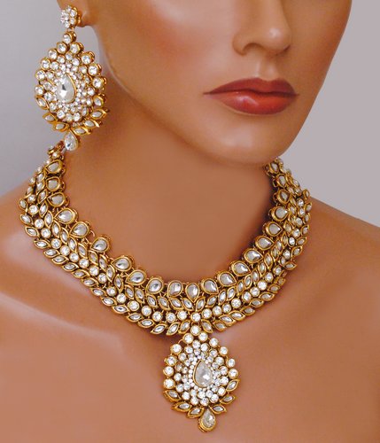 Goldpolish white kundan set-2081