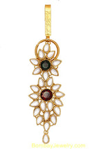 goldplated maroon, green and white saree key chain