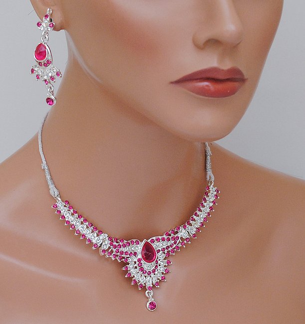 Silverpolish fusicha pink and white diamond set-1101