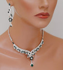 Silverpolish green and white diamond set-1146