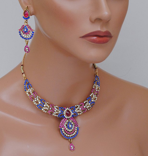 Goldpolish fusicha pink, blue and white diamond set-1494